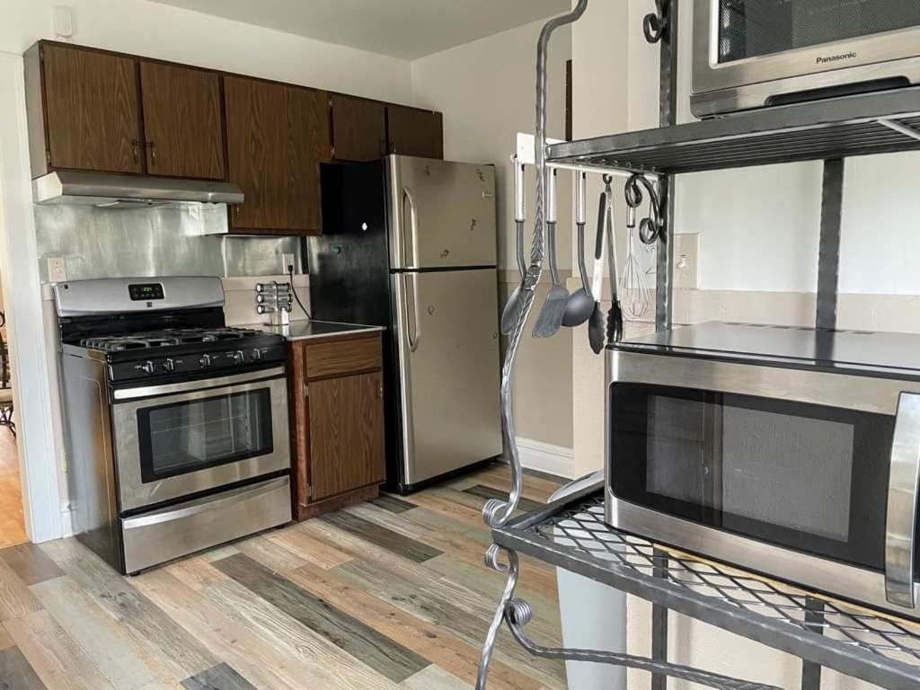2 Bedroom Apt Near Great Lakes Naval Base And 6 Flags Waukegan Zewnętrze zdjęcie